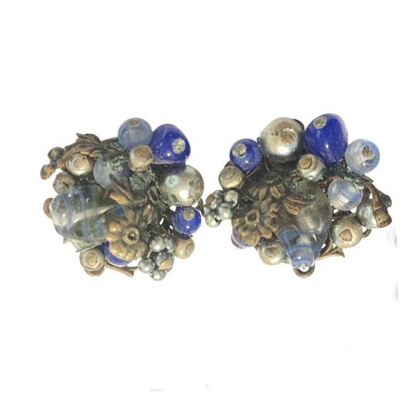 Vintage Blue Crystal Lucite Jewelry Set, Clip on Earrings and Choker, Japan - Picture 9 of 10